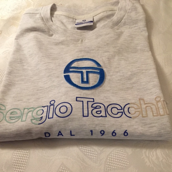 Sergio Tacchini Men’s T-Shirt - Size 2XL - Grey - Pre-owned - use only Once. - Picture 1 of 3
